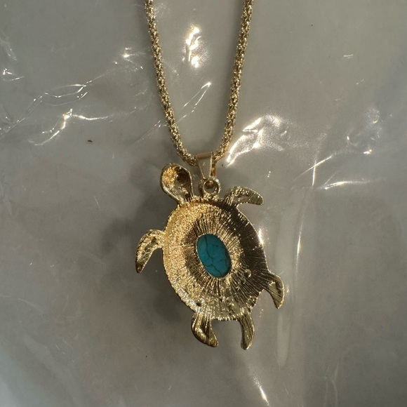 Fashion Jewelry Gold Turquoise Turtle Pendant Necklace and Earring Set - Picture 4 of 5